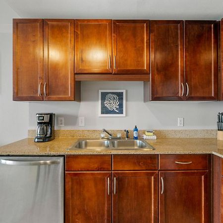Ocean View 10Th Floor Condo At The Laketown Wharf 1004 Panama City Beach Exterior foto